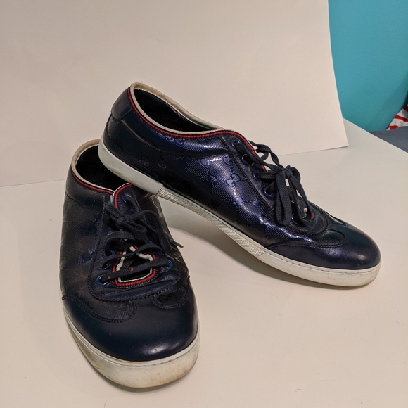 Gucci Other - Gucci sneakers size 11 in VGUC